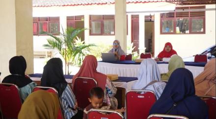 Sosialisasi pemberian makanan tambahan dari puskesmas PLERET